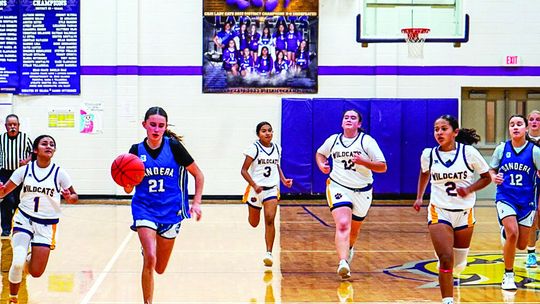 BMS teams face Carrizo Springs