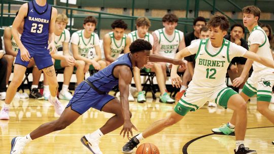 Bulldogs come up short at tournament