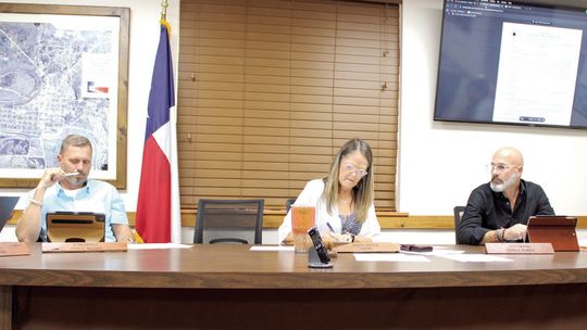 City council approves new budget, tax hike