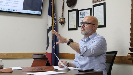 Council members criticize Flowers letters, mayor’s silence