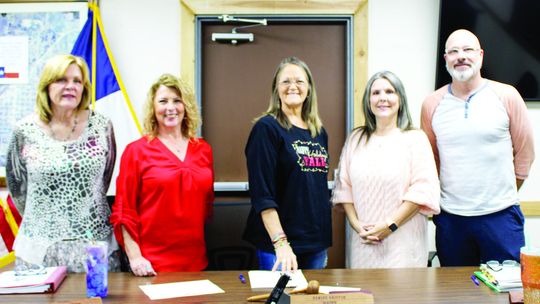 Council updates calendar, comment policy, regular meeting starting time