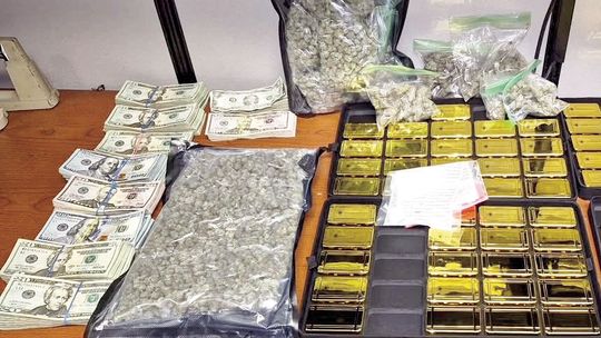 Two arrested after drug seizure in Polly Peak