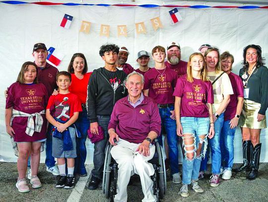 ABBOTT ATTENDS TEXAS STATE TAILGATE