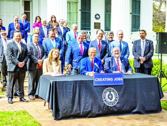 Abbott launches Texas Jobs Council, promotes development