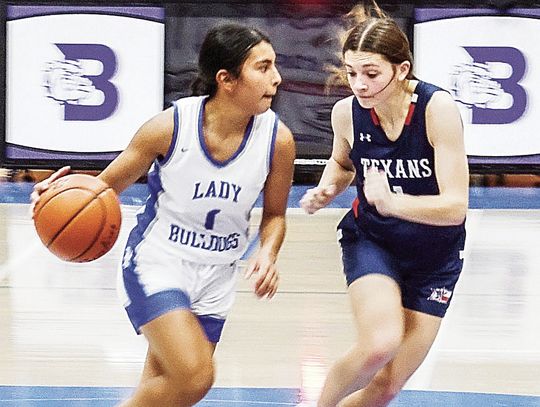 Bandera’s Lady Bulldogs fall to Wimberly’s Lady Texans