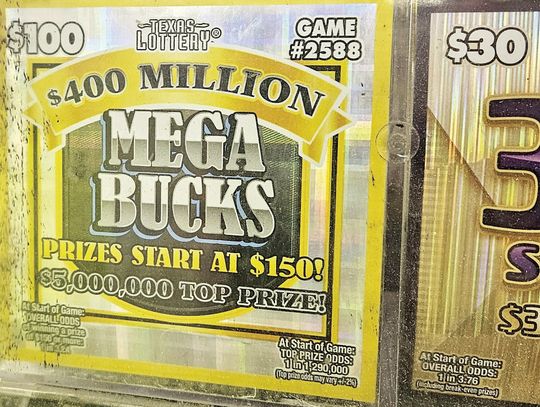 Boerne resident cashes winning lottery tickets