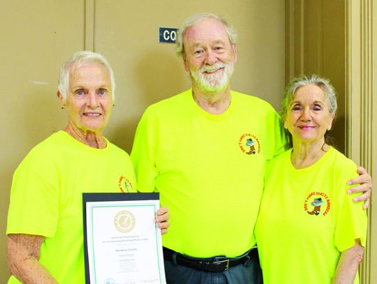 Commissioners recognize recycling group, hear EMS stats