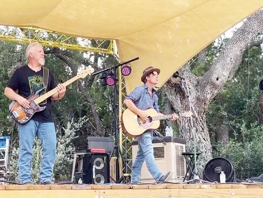 CONCERT BENEFITS MEALS ON WHEELS