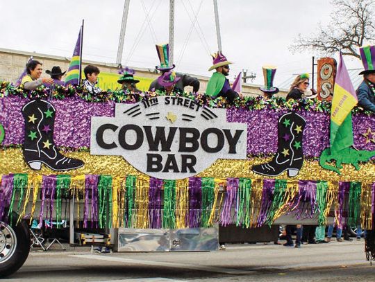 Cowboy Mardi Gras draws crowd despite weather