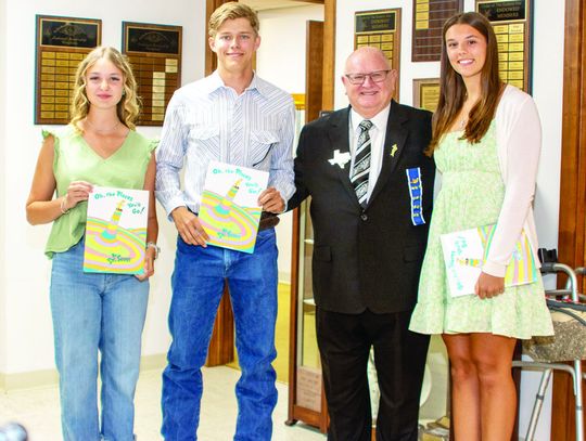 Eastern Star, Masonic Lodge bestow scholarships