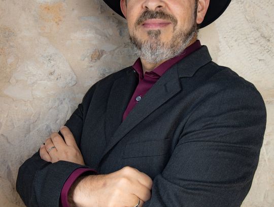 Hernandez out at Chamber of Commerce