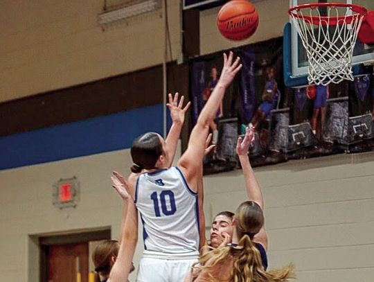 Lady Bulldogs open season with victory