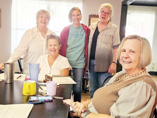 League of Women Voters gathers at the Hen’s Nest for meeting