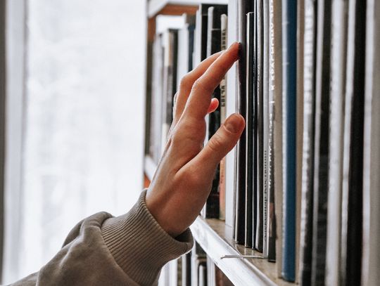 Leap into Lakehills library