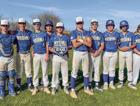 Medina baseball, softball teams clinch tournaments