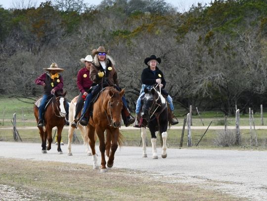 PREPARING FOR THE BIG RIDE TO SAN ANTON’