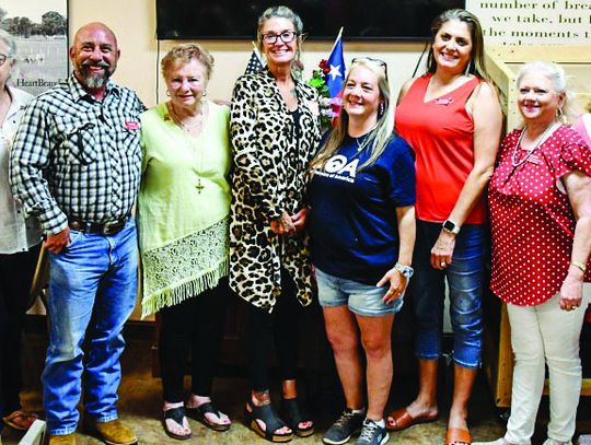 Republican women gather for monthly meeting