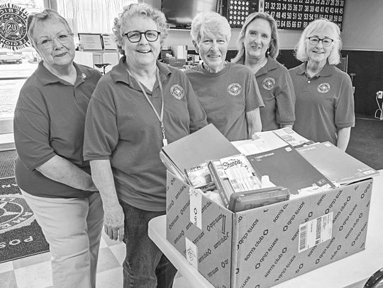 RETIRED TEACHERS DONATE SUPPLIES