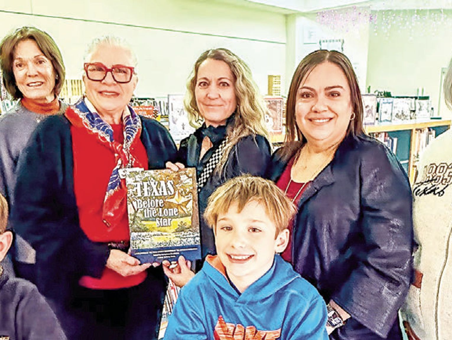 DAR donates history books to elementary schools, library