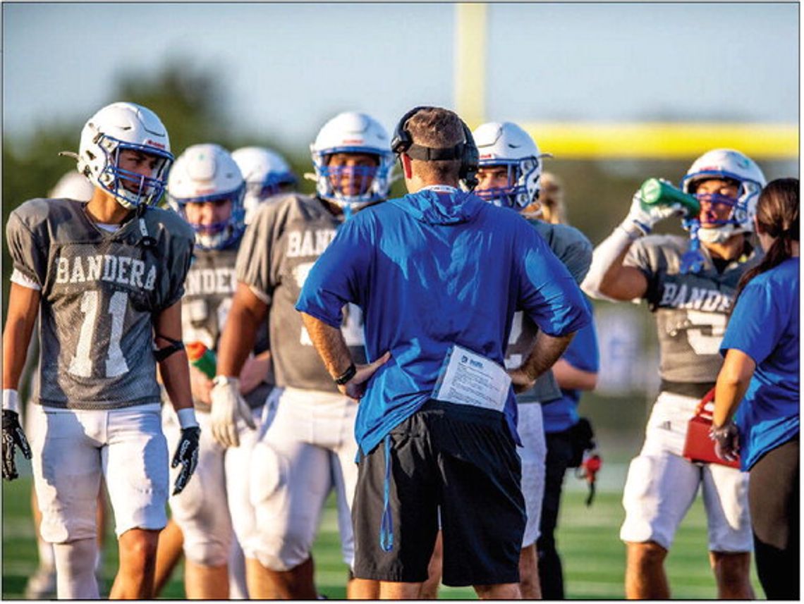 Bulldogs close preseason, head to Fredericksburg for opener