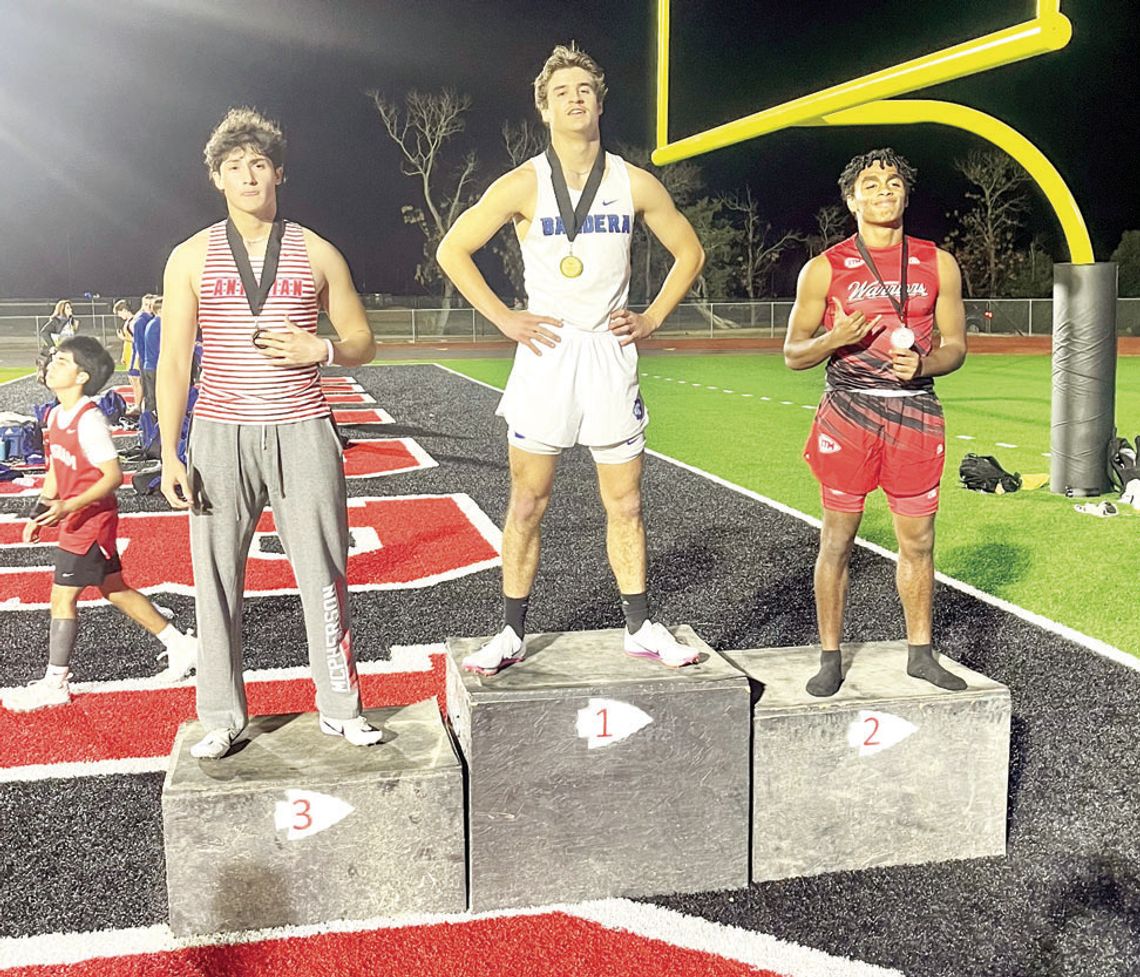 Bulldogs win multiple gold medals in season opener