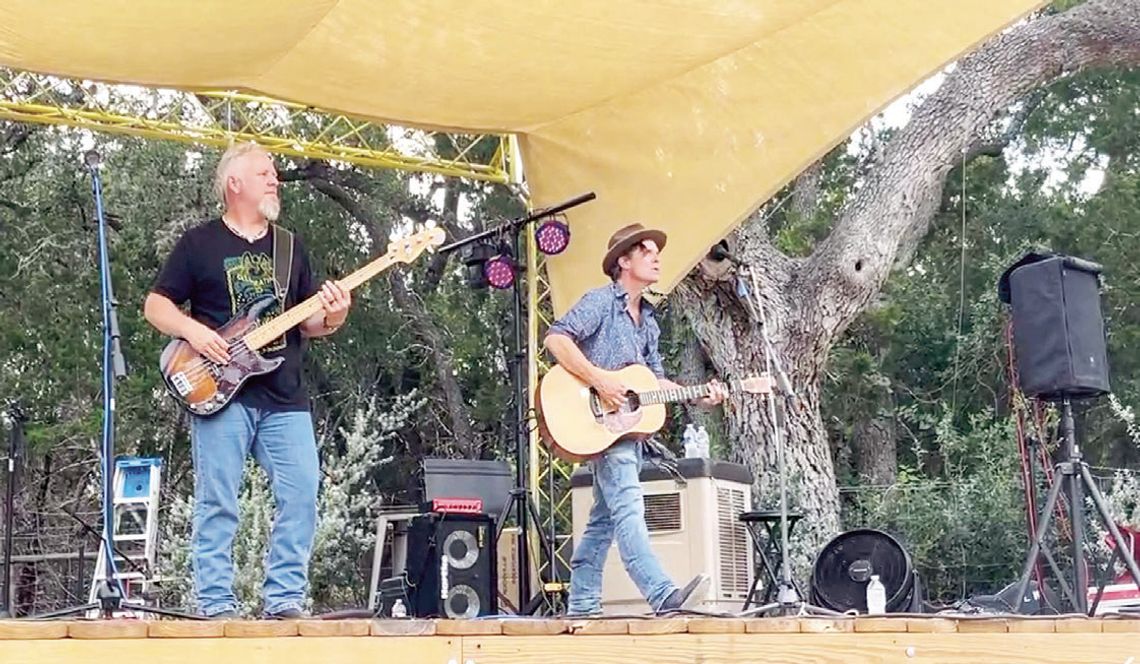 CONCERT BENEFITS MEALS ON WHEELS