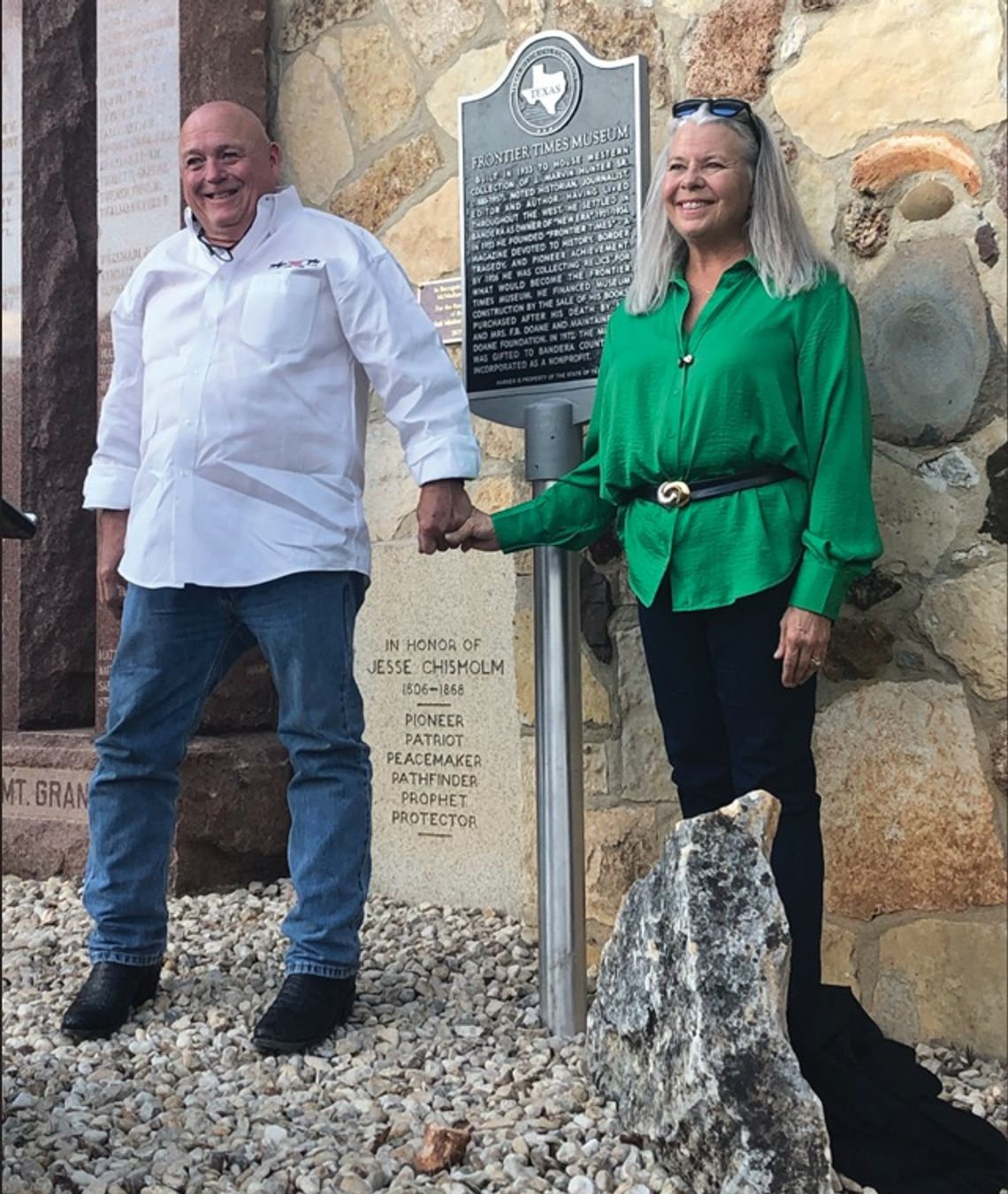 Frontier Times unveils new marker
