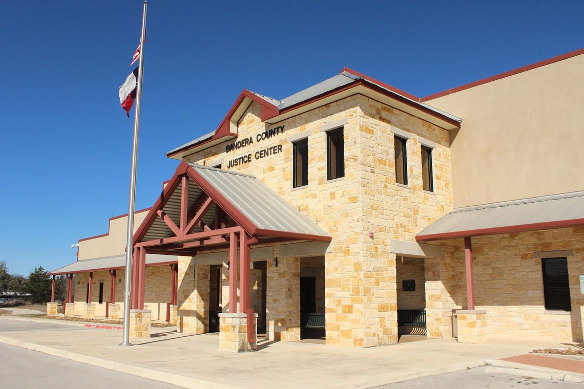 Inmate dies after medical emergency at jail; Texas Rangers investigating