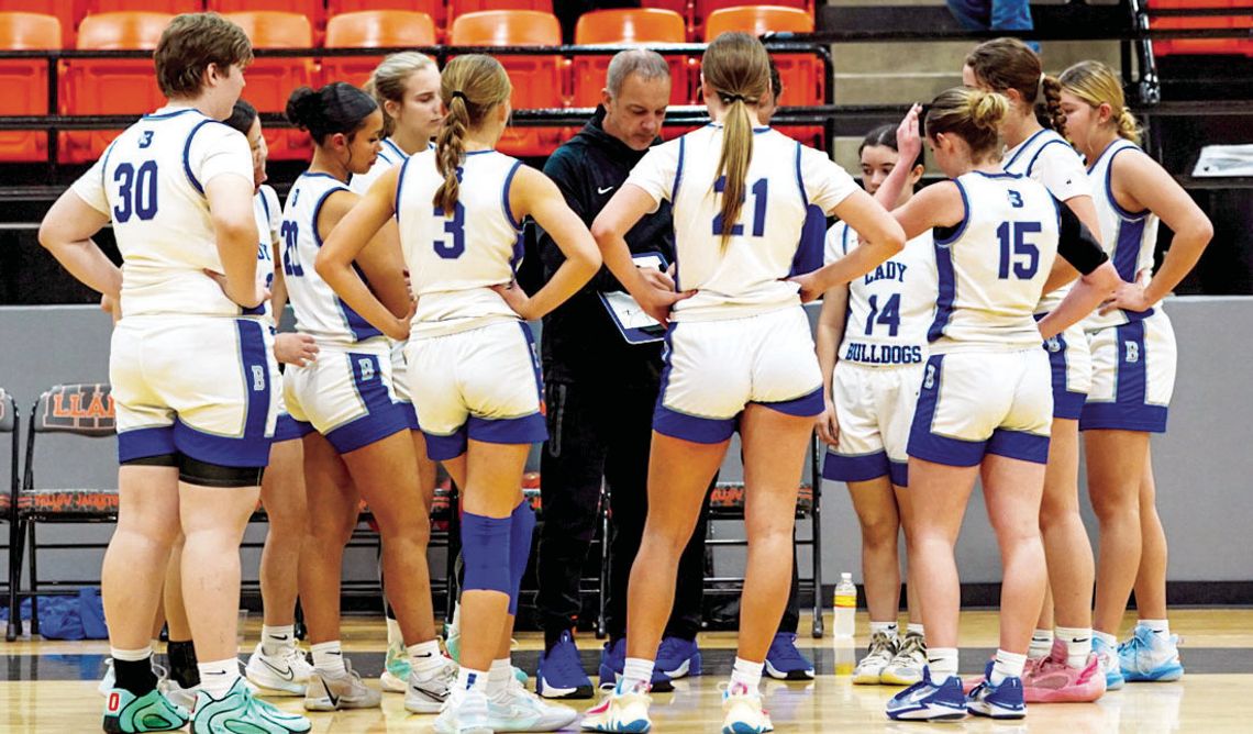 Lady Bulldogs improve record following tournament in Llano Lady Bulldogs improve record following tournament in Llano