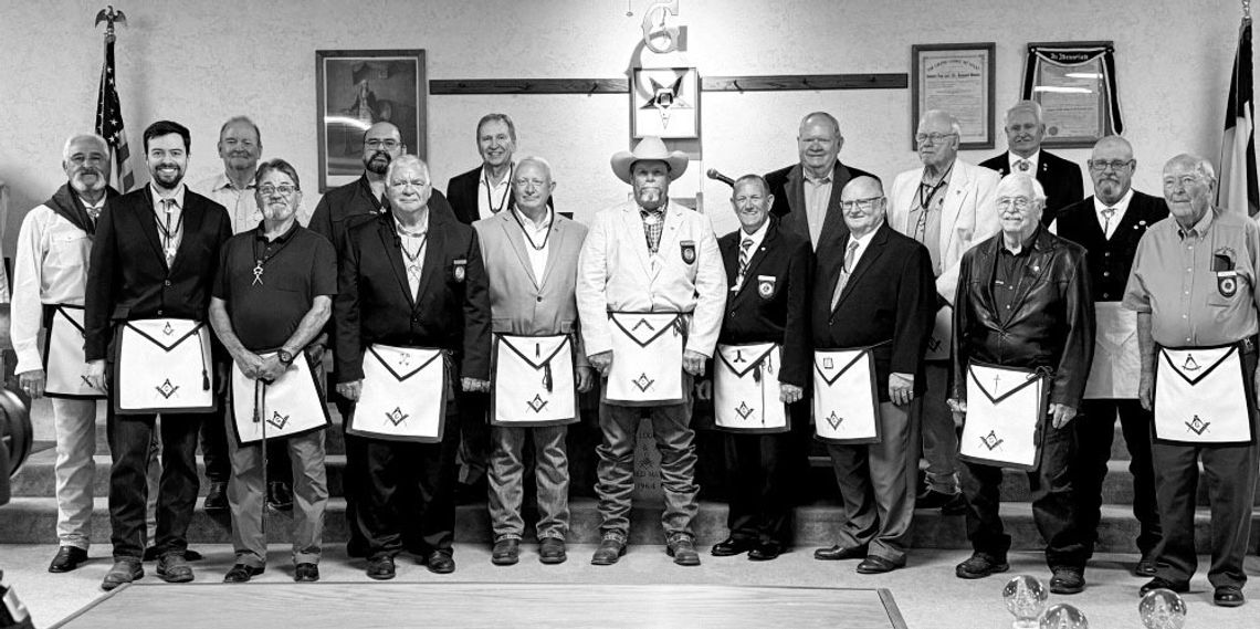 Masonic Lodge installs new officers