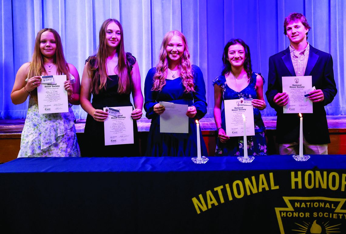 Medina NHS inducts new members in annual ceremony