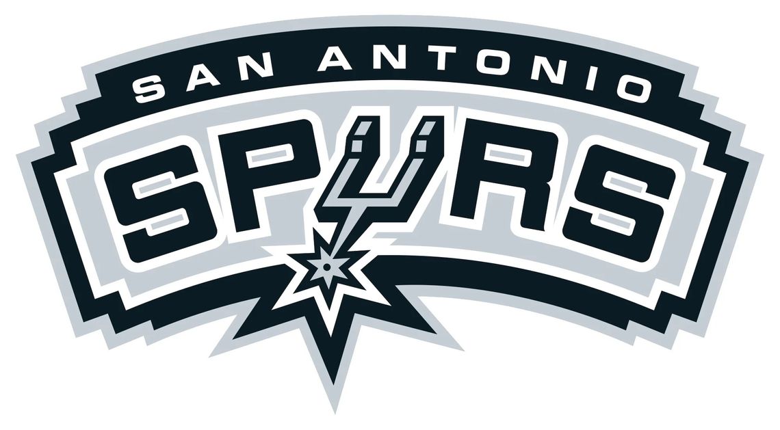 Popovich steps down as Spurs head coach, Johnson named successor
