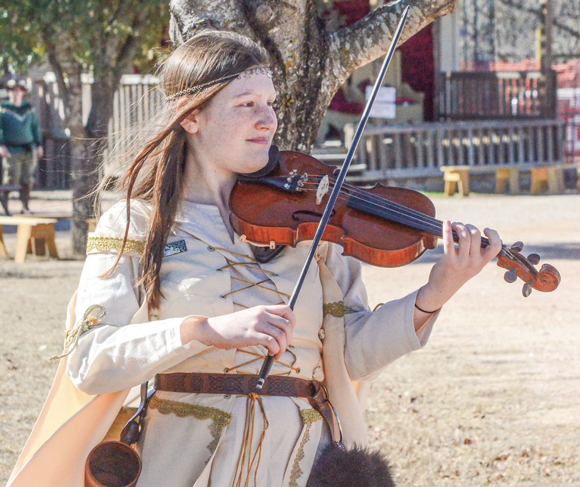 Renaissance festival continues in Kerrville for ninth year