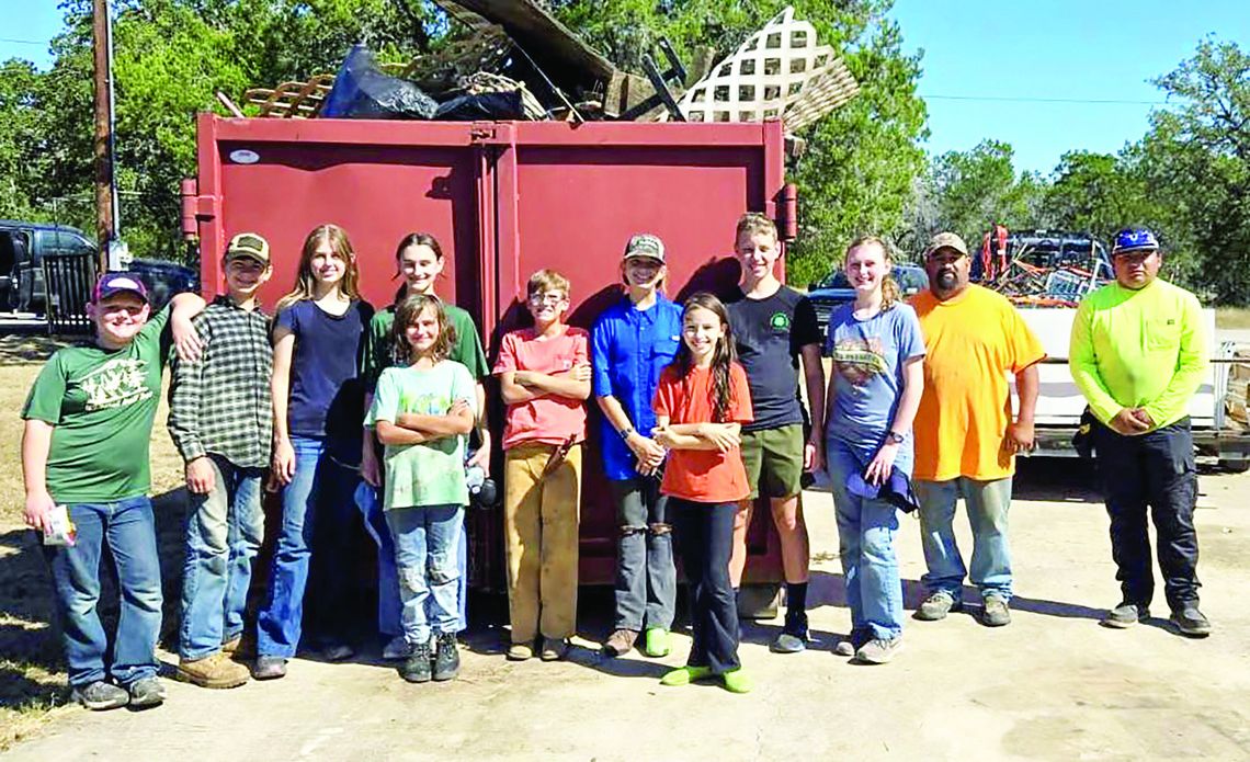 Trash Talk: Bandera County 4H Clubs Deserve a Thunderous Applause