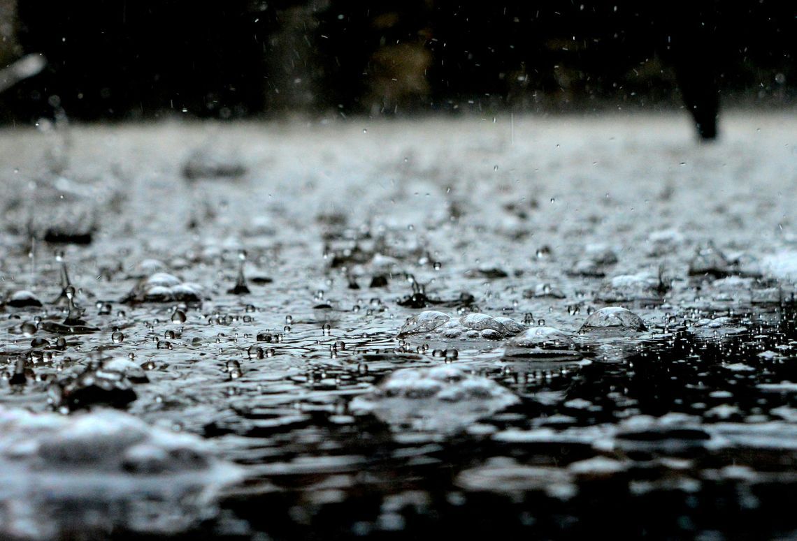 Vehicle swept away in floodwaters, search underway Vehicle swept away in floodwaters, search underway